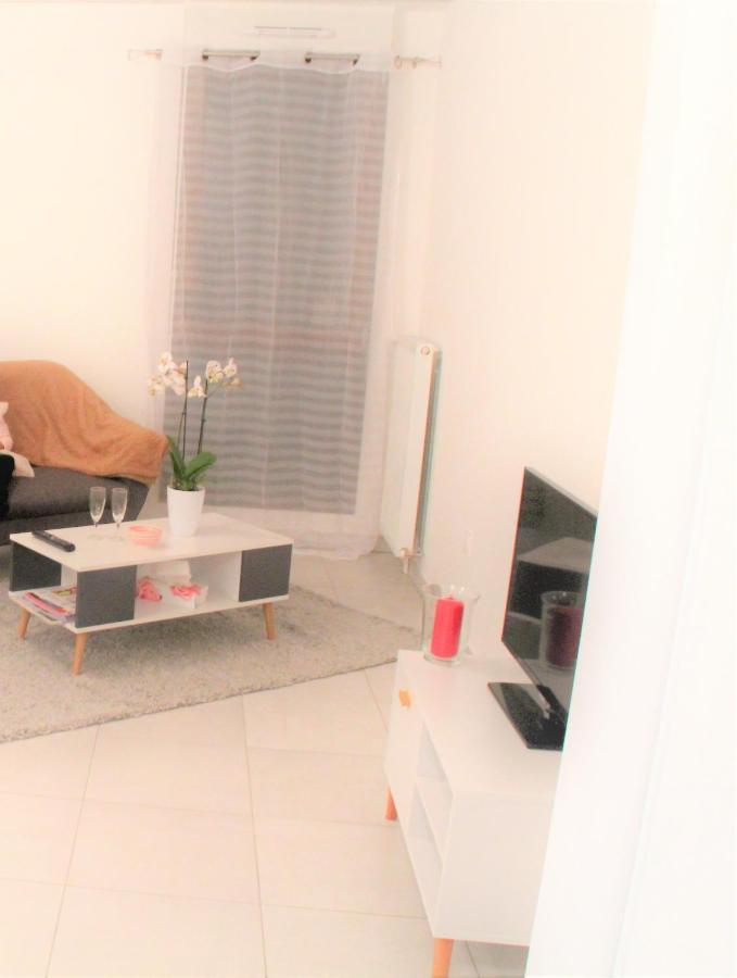 Appartement Tout Equipe, Cosy Saint-Denis  Eksteriør bilde